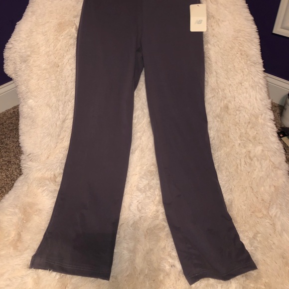 New Balance Yoga Pants - Picture 2 of 4